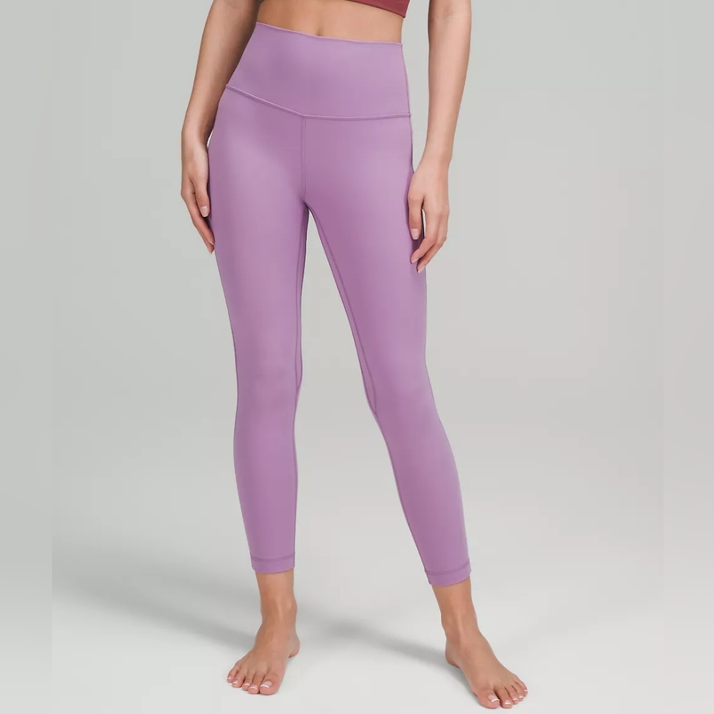 Lululemon aligns [double lined]